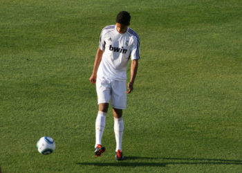 Varane un footballeur au palmarès exceptionnel