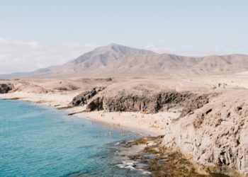 "Le niveau de la mer à travers le globe s'élève plus vite et plus haut que jamais"