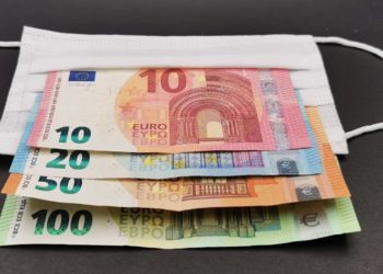 Flat tax, impôt sur le revenu, IFI: ces impôts que le gouvernement pourrait augmenter !