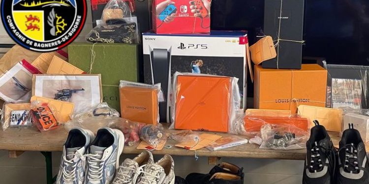 Vrais escrocs, ils surfacturaient leurs prestations à des personnes vulnérables