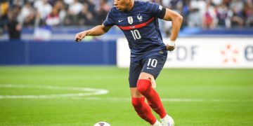 Deschamps annonce une équipe de France sans Griezmann ni Mbappé