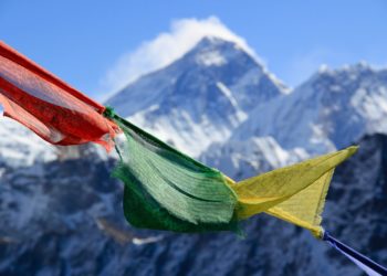 à 18 ans, il est le plus jeune alpiniste à avoir conquis les 14 plus hauts sommets du monde