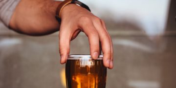 Pourquoi le "demi" de bière ne fait qu’un quart de litre ?