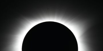 Vidéo - Une éclipse solaire en anneaux de feu observée en Argentine