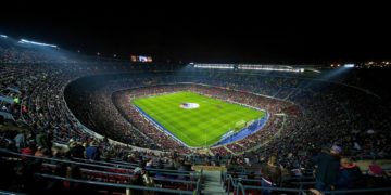 Football : Iniesta, légende du Barça et de la Roja, prend sa retraite