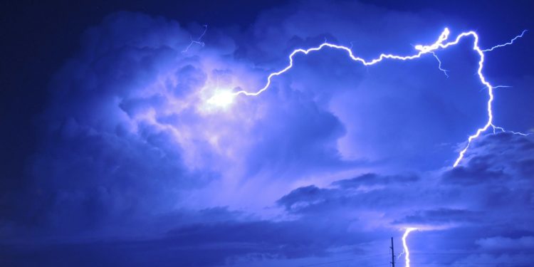 Météo: on vous explique les vigilance jaune, orange ou rouge