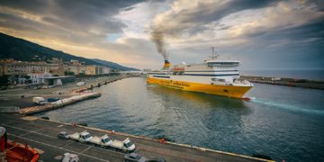 En Corse, trafic perturbé dans les ports et les aéroports