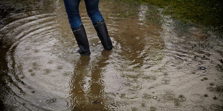 Météo France place 11 départements en alerte vigilance orange Pluies Inondations