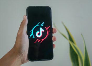 TikTok en justice pour avoir mis en danger des adolescents
