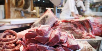 Carrefour rappelle des saucisses et des brochettes contenant des bouts de plastique