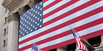 Annonce de Trump sur les droits de douane: les bourses mondiales et le pétrole s'effondrent