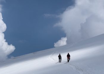 Alpinisme - exploit de Liv Sansoz et Zeb Roche qui ont gravit le K2 sans oxygène