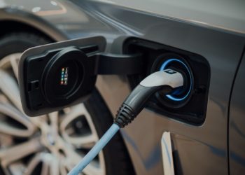Peut-on recharger une voiture électrique grâce à une rallonge ?