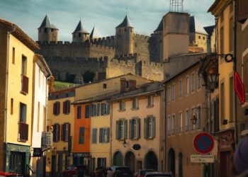 Coups de feu tirés dans un quartier d'un haut lieu touristique d'Occitanie