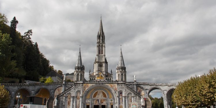 à Lourdes, le niveau de sécurité ré haussé pour le pèlerinage du Rosaire