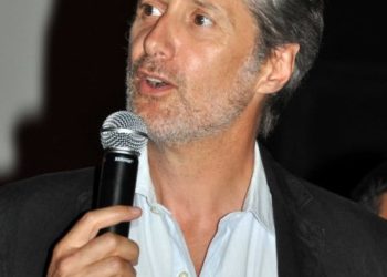 Antoine De Caunes de retour sur Canal Plus avec une émission Cinéma