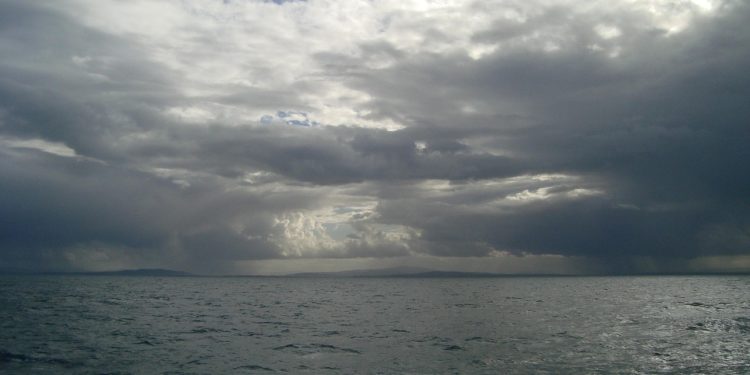 Tempête Amy, Météo France place toute la moitié nord de la France en alerte vigilance