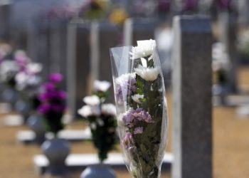 Fête de la Toussaint, les autorités alertent sur les risques de vols près des cimetières