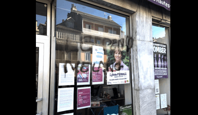 La permanence d'une députée LFI dégradée