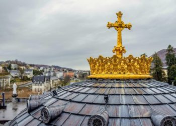 Des graffitis anti chrétiens sur une église de Lourdes