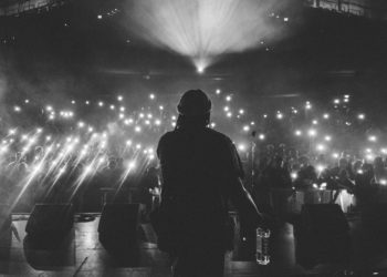 Quand Orelsan s'attaque à Kylian Mbappé dans une de ses nouvelles chansons