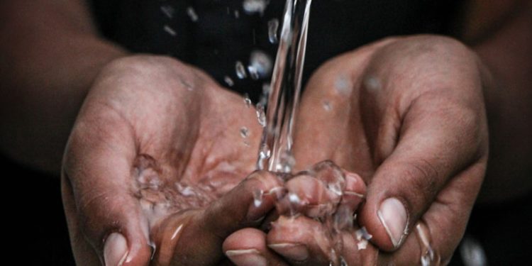 Rappel produit : ces quatre marques d'eau minérales sont à éviter