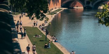 Piscine, parcs, salle fraîcheur, Toulouse réactive son plan Canicule