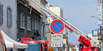 De nombreux pompiers mobilisés pour un Important incendie en plein centre de Tarbes