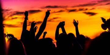 Des gendarmes agressés au marteau et pied de biche lors d'une rave Party