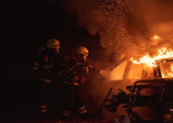 Alerte orange canicule prolongée samedi, nouvelle alerte rouge aux feux de forêt dimanche