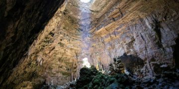 Le spéléologue blessé dans les Pyrénées sauvé par une importante mobilisation