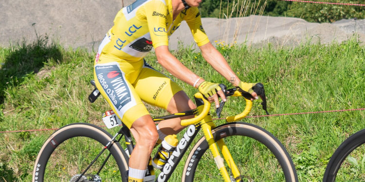 Pauline Ferrand-Prévot en retard sur le chrono du Tour de France femmes