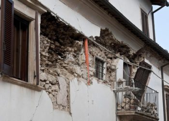 Vidéos Impressionnantes du Tremblement de Terre en Colombie