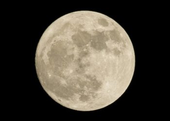 La Nasa publie des clichés du cratère du crash de la fusée SpaceX sur la Lune