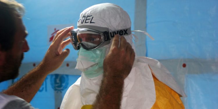 L'épidémie d'Ebola se rapproche de la Centrafrique