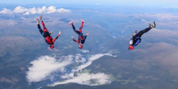 Parachutisme, l'équipe de France s'entraîne à Pamiers