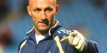 Né en Ariège, formé à Toulouse, Barthez rejoint Zidane dans le staff des Bleus