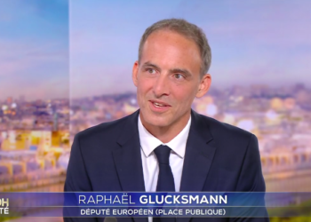Candidature de Raphaël Glucksmann, Léa Salamé se retire du 20h de France2