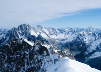 Les chutes de pierres perturbent l’accès au Mont-Blanc