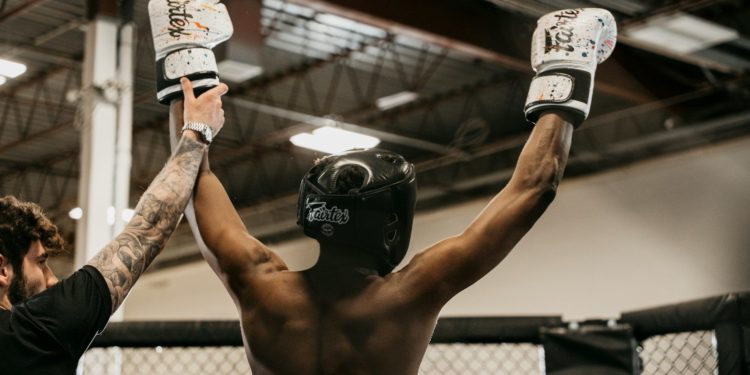 MMA, Salahdine Parnasse veut devenir le « combattant ultime »