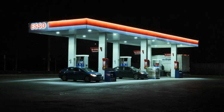 Légère baisse des prix du carburant