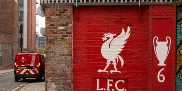 Jeff Bezos fondateur d'Amazon va entrer au capital du Liverpool FC