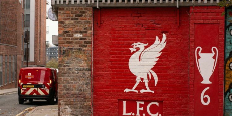 Jeff Bezos fondateur d'Amazon va entrer au capital du Liverpool FC