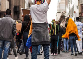 Plus de 10.000 personnes dans la rue en France contre "le permis de tuer"