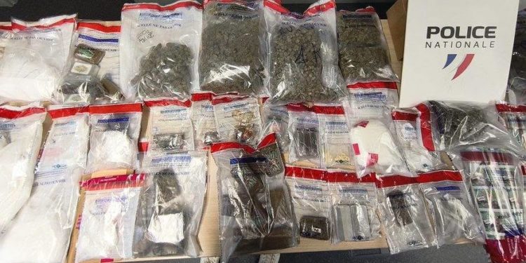 Il pilotait son trafic de drogue depuis la prison