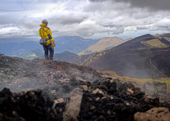 Incendie dans les Pyrénées "de nombreux points chauds persistent"