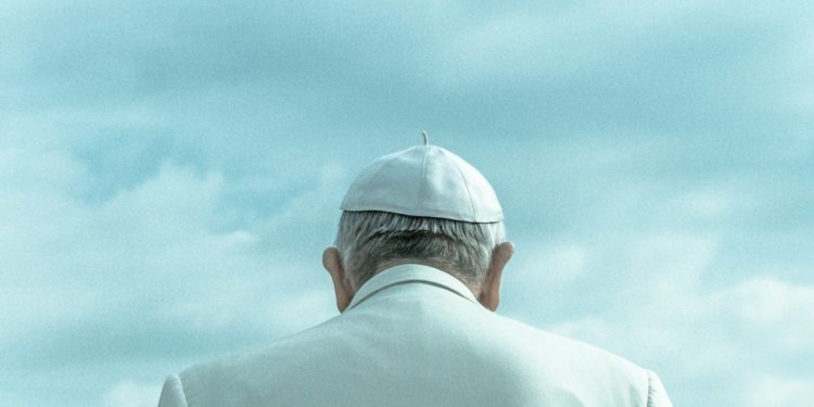 Léon XIV à Metz : Un moment de communion" pour Stéphane Bern