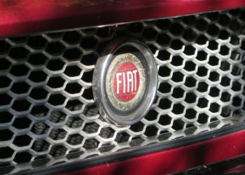 Ceci est la voiture la plus étroite du monde