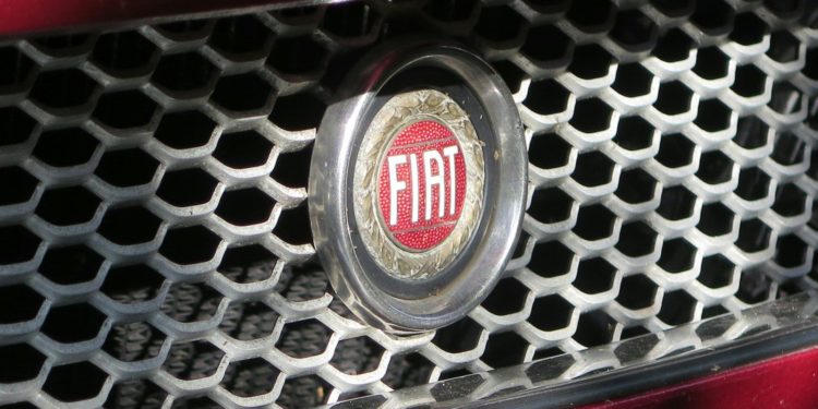 Ceci est la voiture la plus étroite du monde