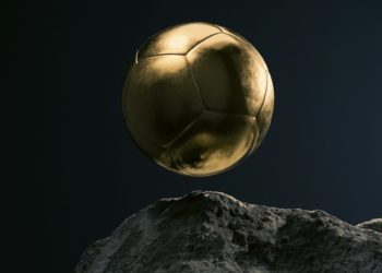 "le ballon d'or doit revenir à un joueur du PSG"